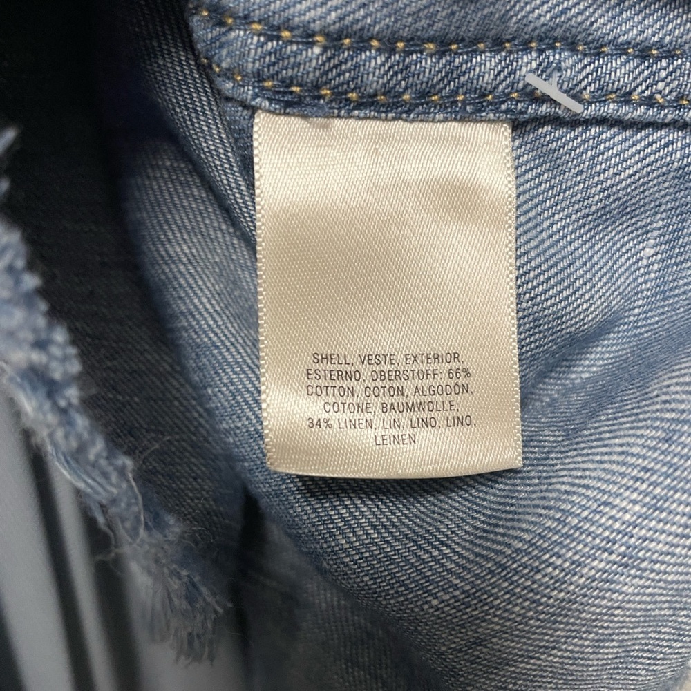 Anthropologie Frayed Chambray Henley S​mall - Picture 8 of 8